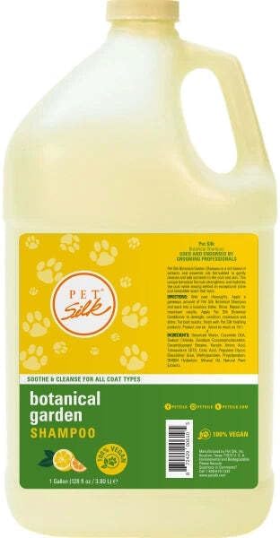 Pet Silk Botanical Garden 16oz Shampoo, Rich Blend of Lemon Verbena, Fruit Extract and Oils, Hydrates, Protects and Soothes Hair, Strengthens Coat and Skin While Gently Cleansing