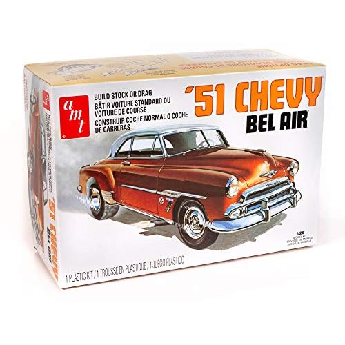 AMT Skill 2 Model Kit 1951 Chevrolet Bel Air 2-in-1 Kit Retro Deluxe Edition 125 Scale Model