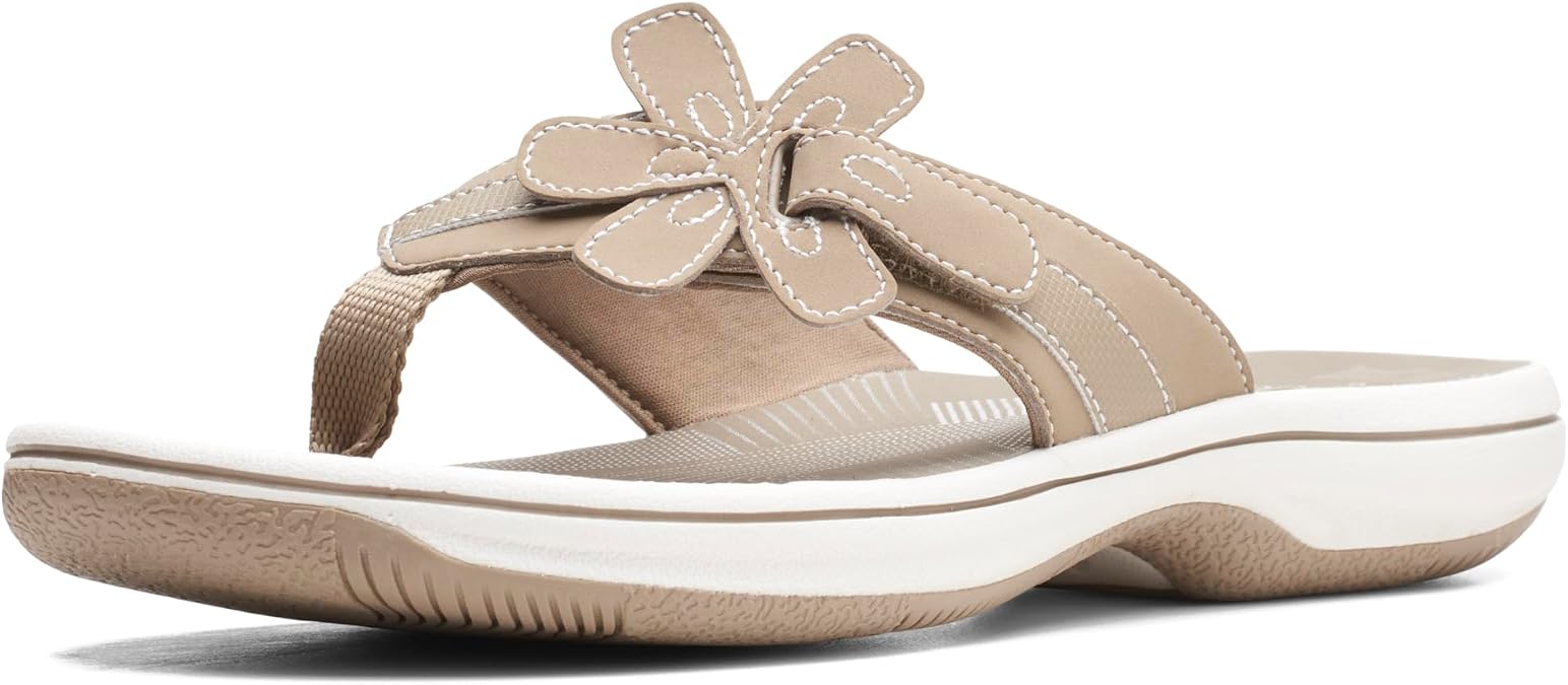 Clarks Women's Brinkley Flora Cloudsteppers Flip-Flops