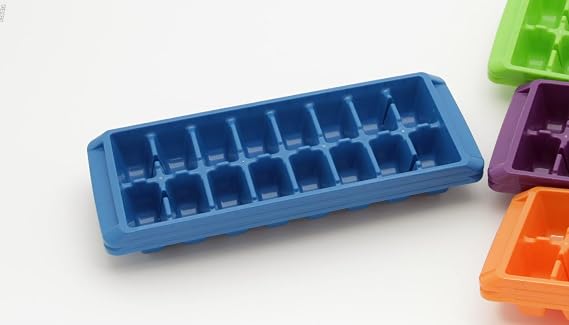 Chef Craft 21846 Select Stack or Nest Ice Cube Tray, 2 pieces, Color May Vary