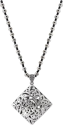 Long Pendant Necklaces for Women Sweater Chain Fashion Statement Jewelry